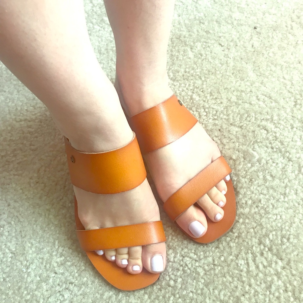 Tan 2 strap leather sandals. Size 8